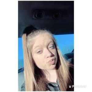 Meet your Posher, Lexi